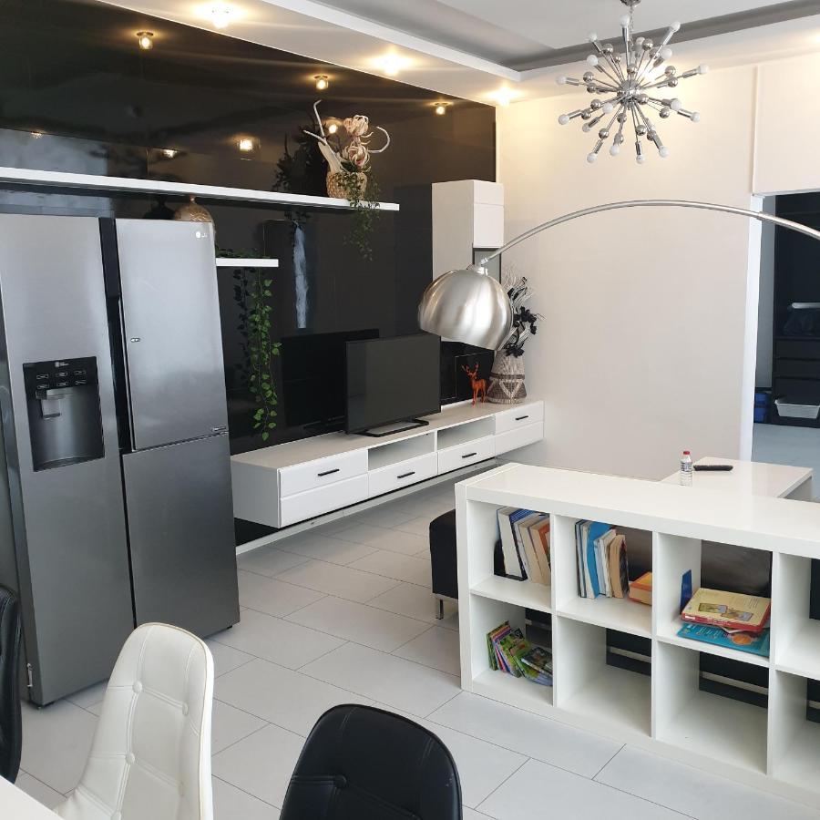 Moderne & Rustikale Monteurwohnung Im Zentrum Eitorf Luaran gambar