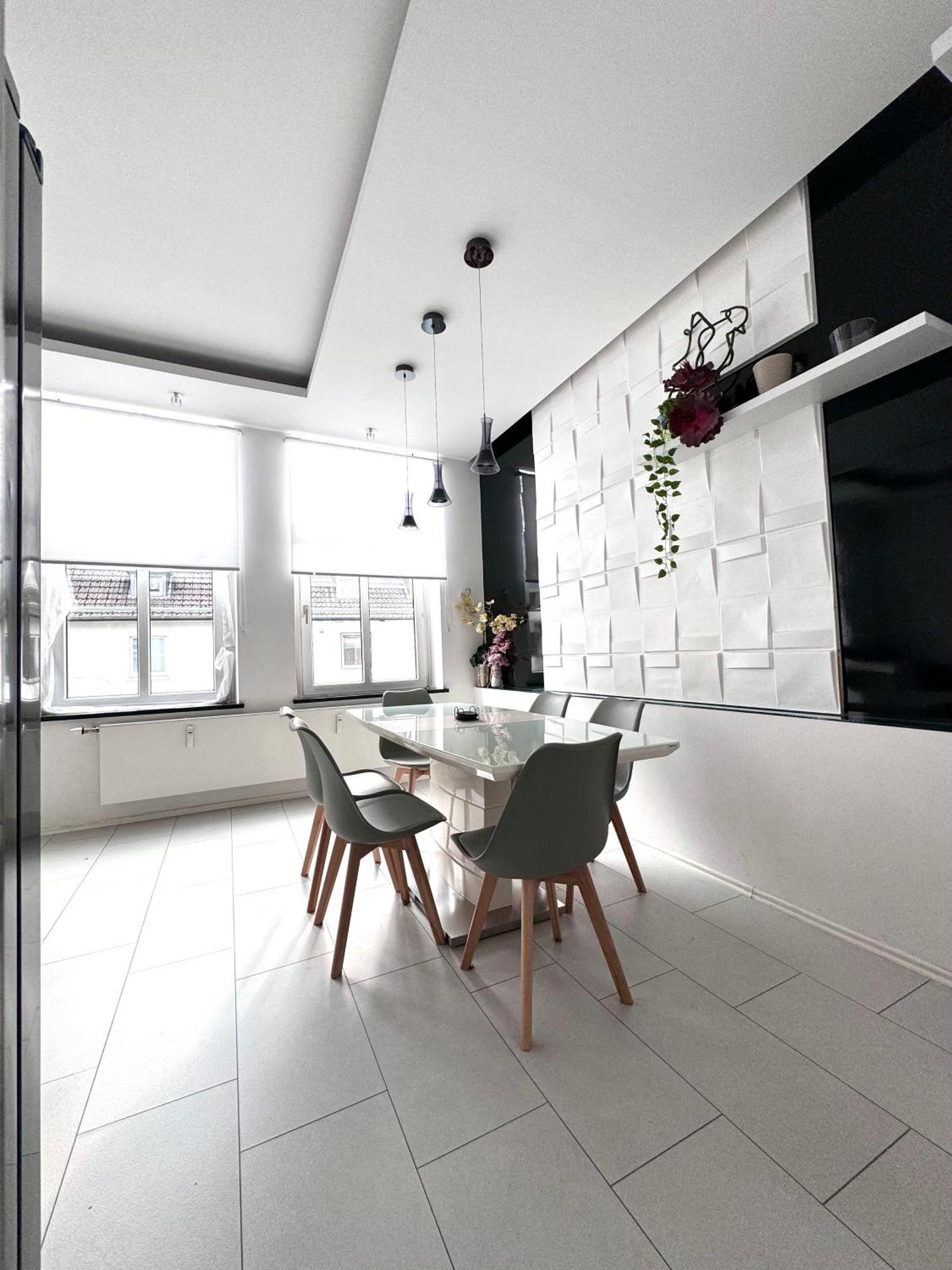 Moderne & Rustikale Monteurwohnung Im Zentrum Eitorf Luaran gambar